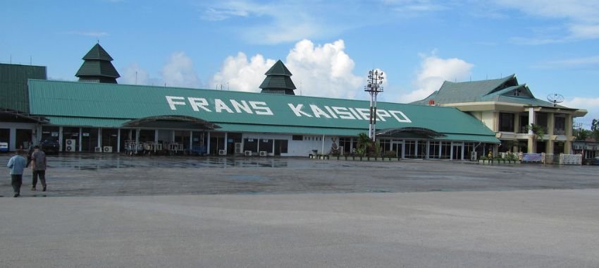Frans Kaisiepo Airport