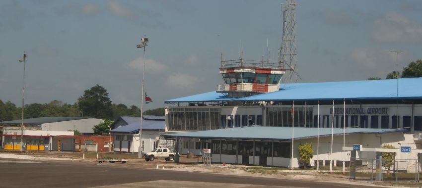 Johan Adolf Pengel Airport