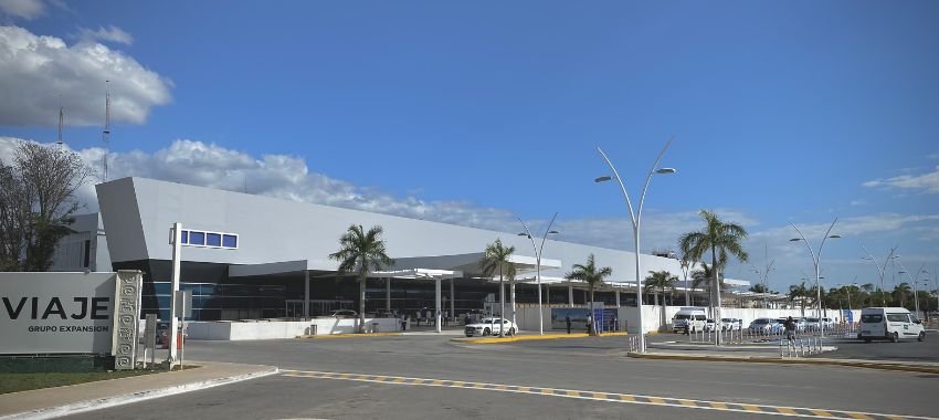 Merida Airport