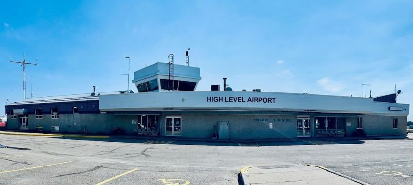 High Level Airport