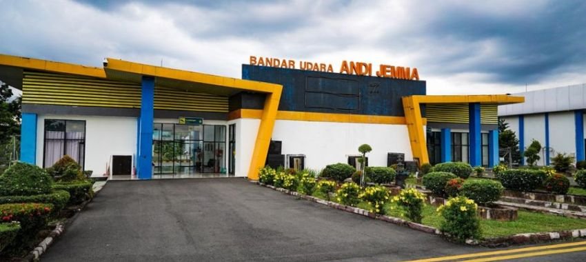 Andi Jemma Airport