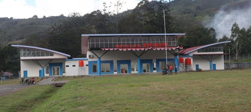 Bokondini Airport