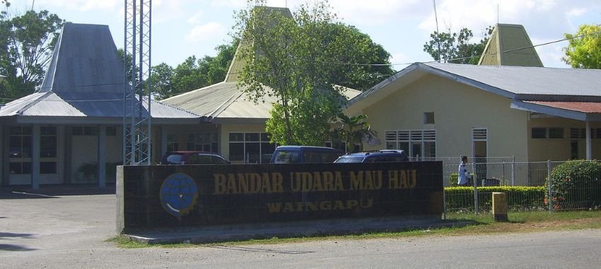 Umbu Mehang Kunda Airport